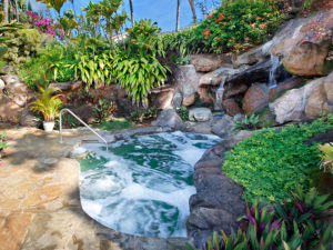 Hanalei Bay Resort salt water hot tub