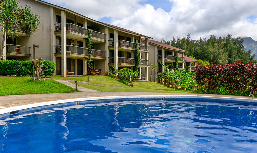 Hanalei Bay Resort round pool