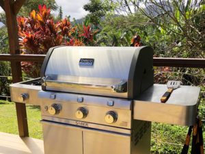 Hanalei Bay Resort barbecue grill