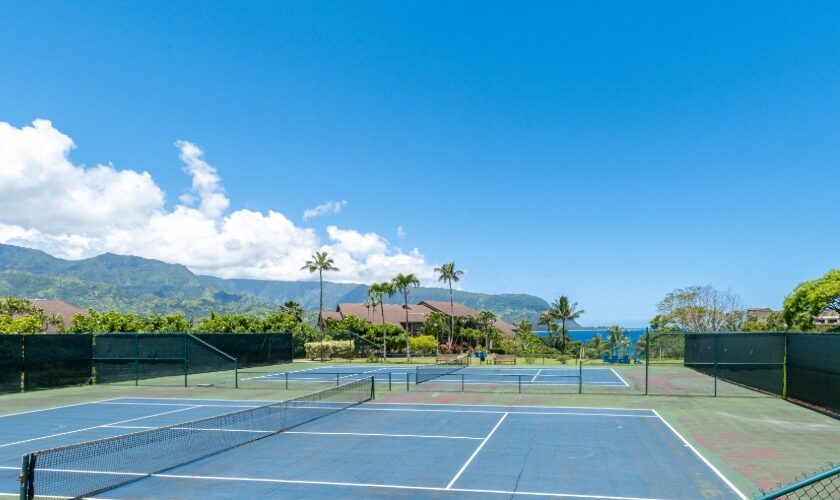 Hanalei Bay Resort tennis courts
